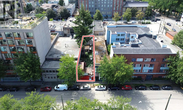 516 Alexander Street