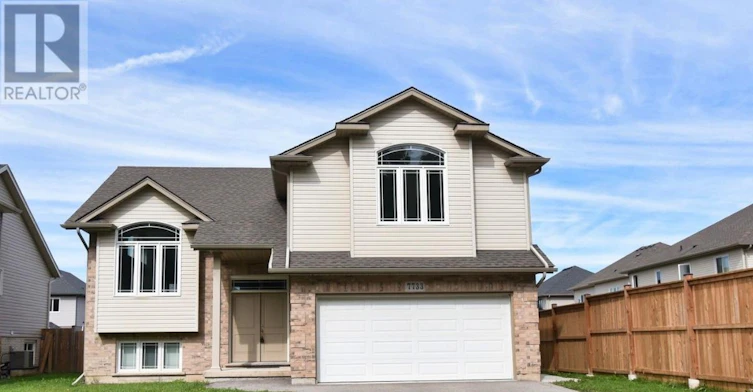 UPPER-7733 Oldfield Road, Niagara Falls, ON, L2G 0H6
