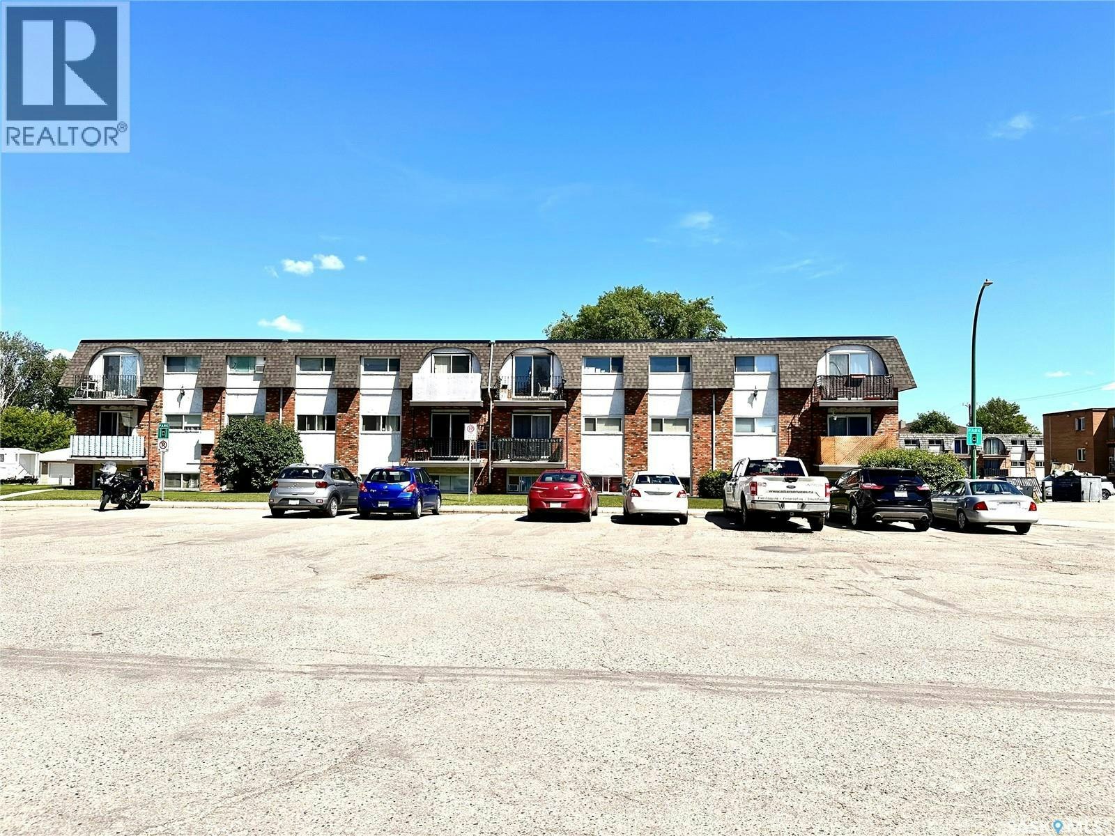 4-3625 Chaben Place, Saskatoon, SK, S7H 4E9