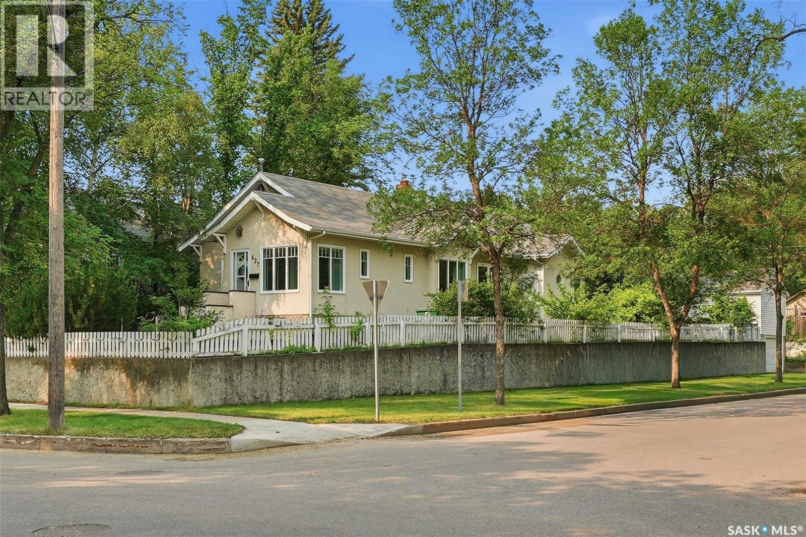 627 9th Avenue N, Saskatoon, SK, S7K 2Y6
