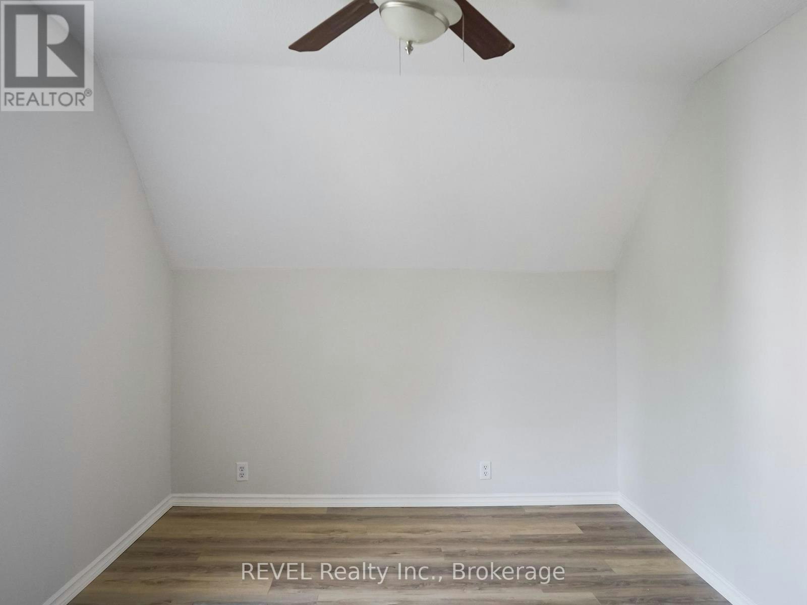 389 Glendale Avenue, St. Catharines, ON, L2T 1C3 - 34