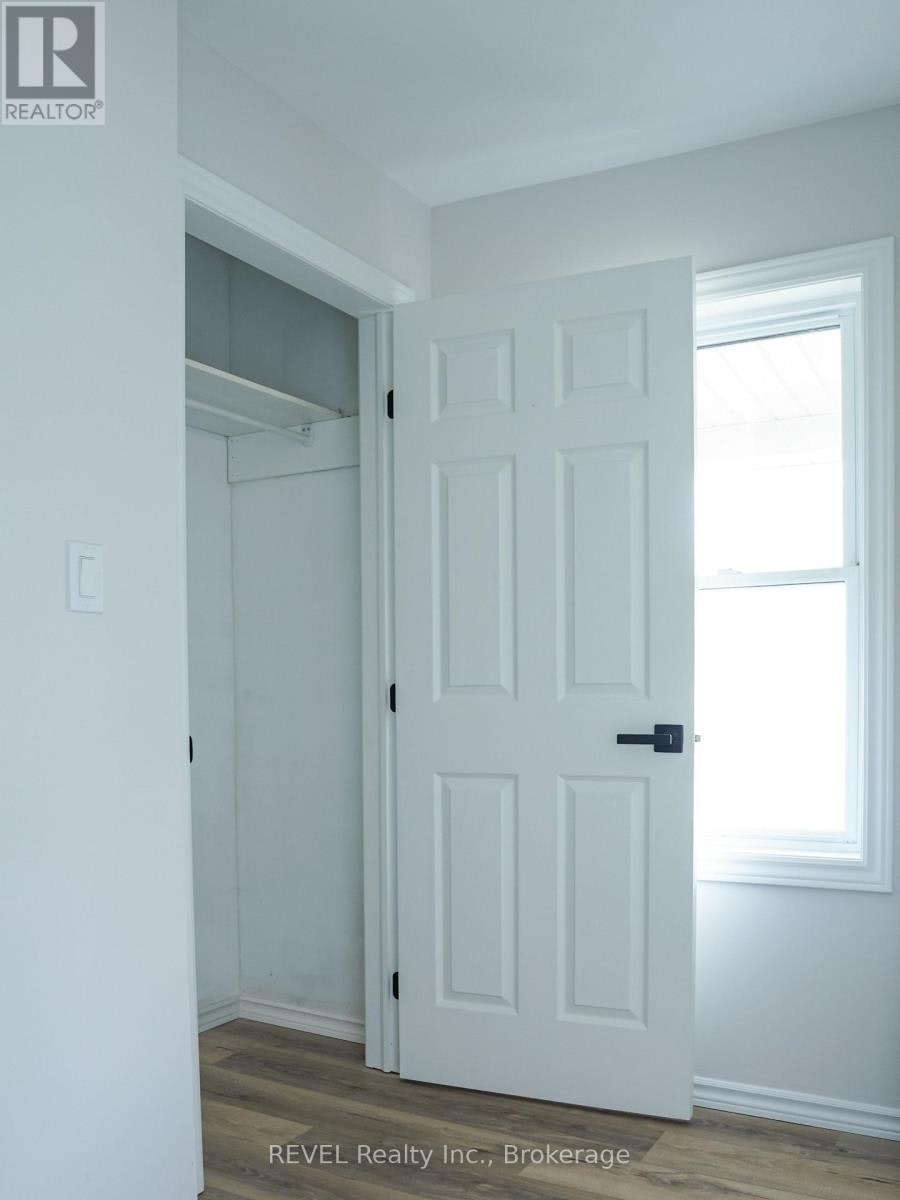 389 Glendale Avenue, St. Catharines, ON, L2T 1C3 - 10