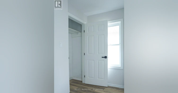 389 Glendale Avenue, St. Catharines, ON, L2T 1C3 - 10
