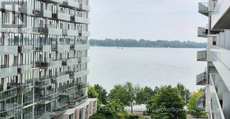 724-15 Queens Quay E, Toronto, ON, M5E 0C5 - 2