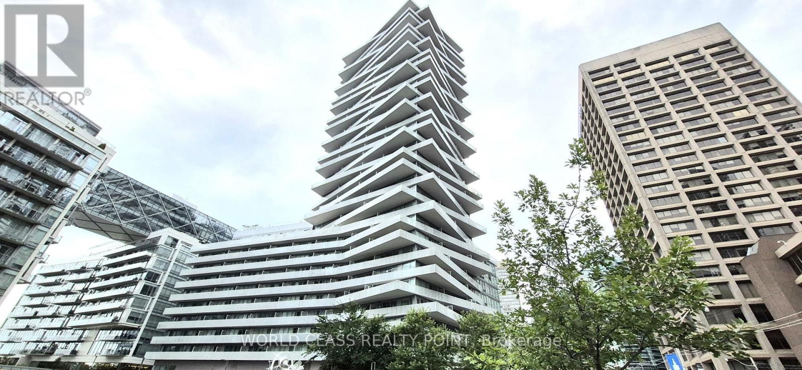 724-15 Queens Quay E, Toronto, ON, M5E 0C5