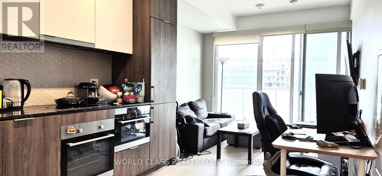 724-15 Queens Quay E, Toronto, ON, M5E 0C5 - 4