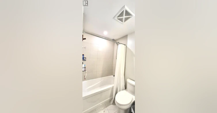 724-15 Queens Quay E, Toronto, ON, M5E 0C5 - 9