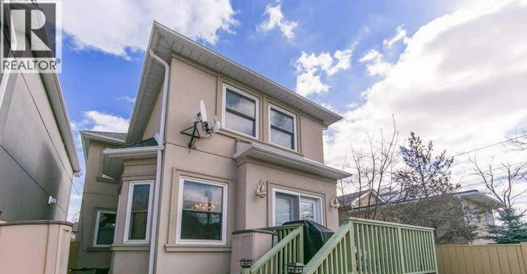 76 Redwood Avenue, Toronto, ON, M4L 2S6 - 12