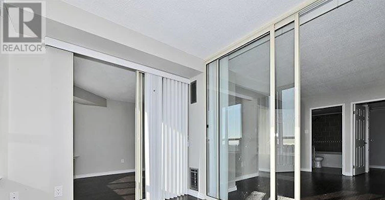 1423-3 Greystone Walk Drive, Toronto, ON, M1K 5J4 - 14