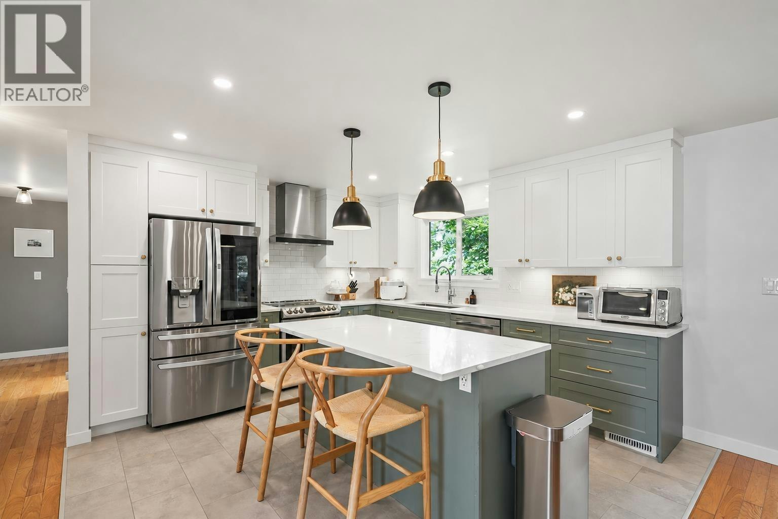 1071 Spar Drive, Coquitlam, BC, V3H 3H2