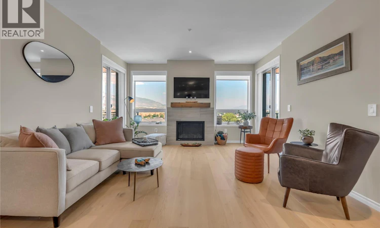 1102-3362 Skaha Lake Road