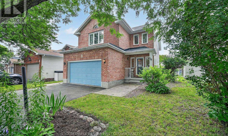 30 Rideaucrest Drive