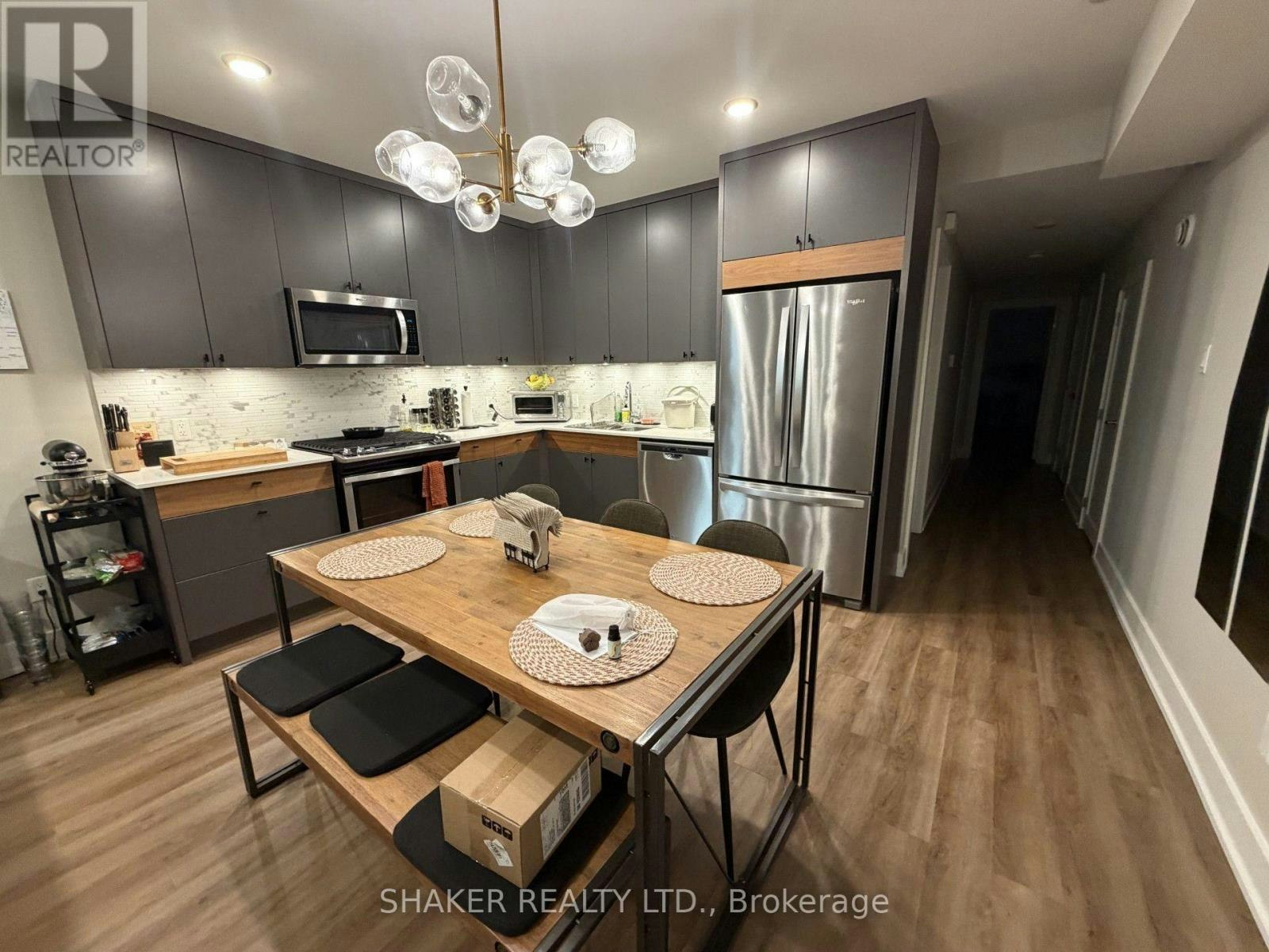 B-304 Elmgrove Avenue, Ottawa, ON, K1Z 6V1 - 5
