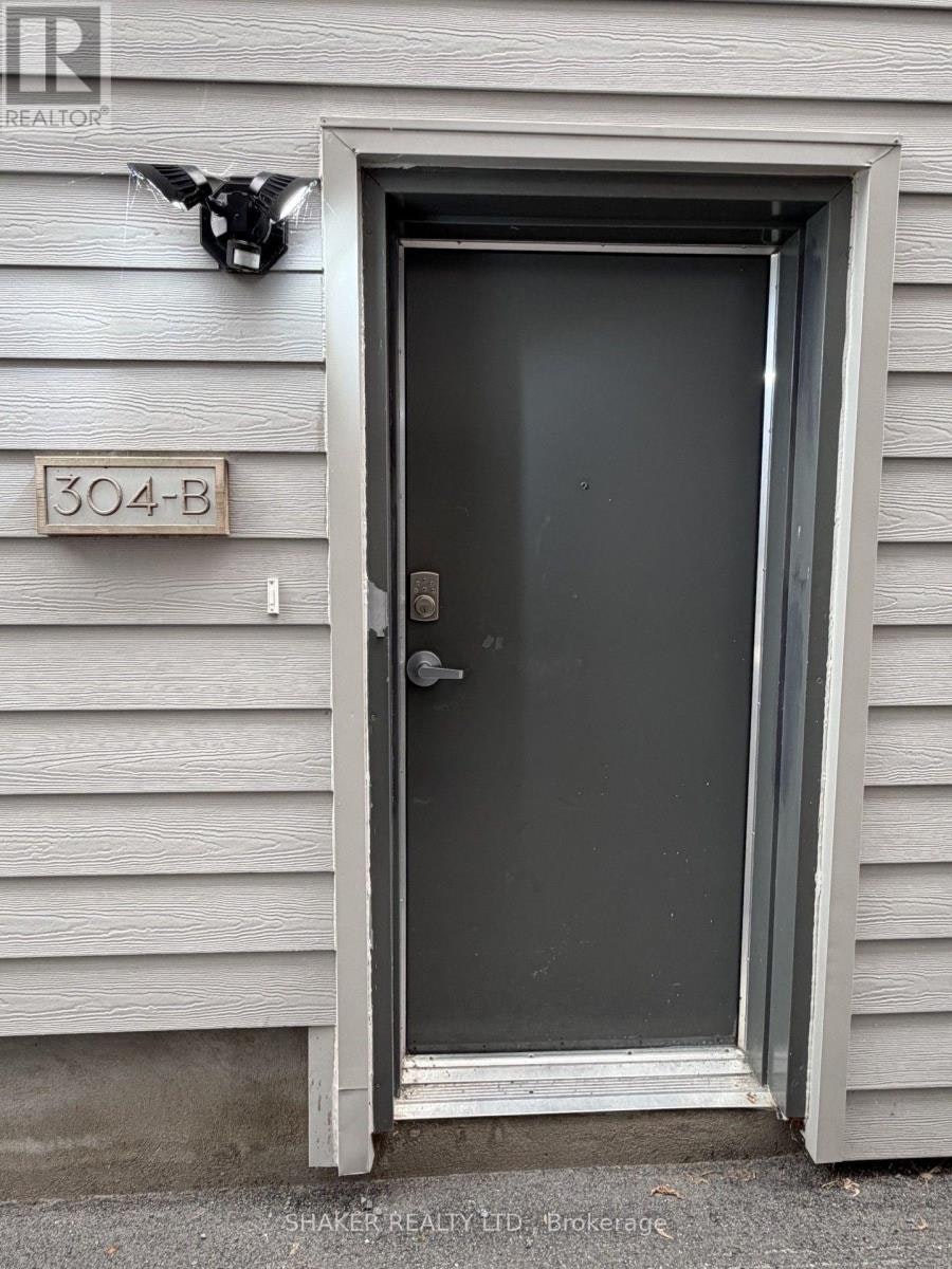 B-304 Elmgrove Avenue, Ottawa, ON, K1Z 6V1 - 2