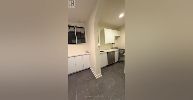 405-1 Clarendon Avenue, Toronto, ON, M4V 1H8 - 10