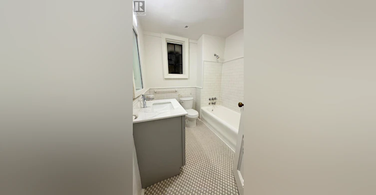 405-1 Clarendon Avenue, Toronto, ON, M4V 1H8 - 23
