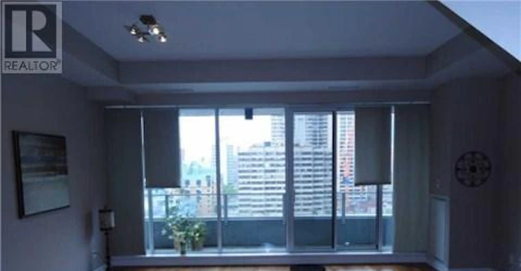 1910-111 Elizabeth Street, Toronto, ON, M5G 1P7 - 3