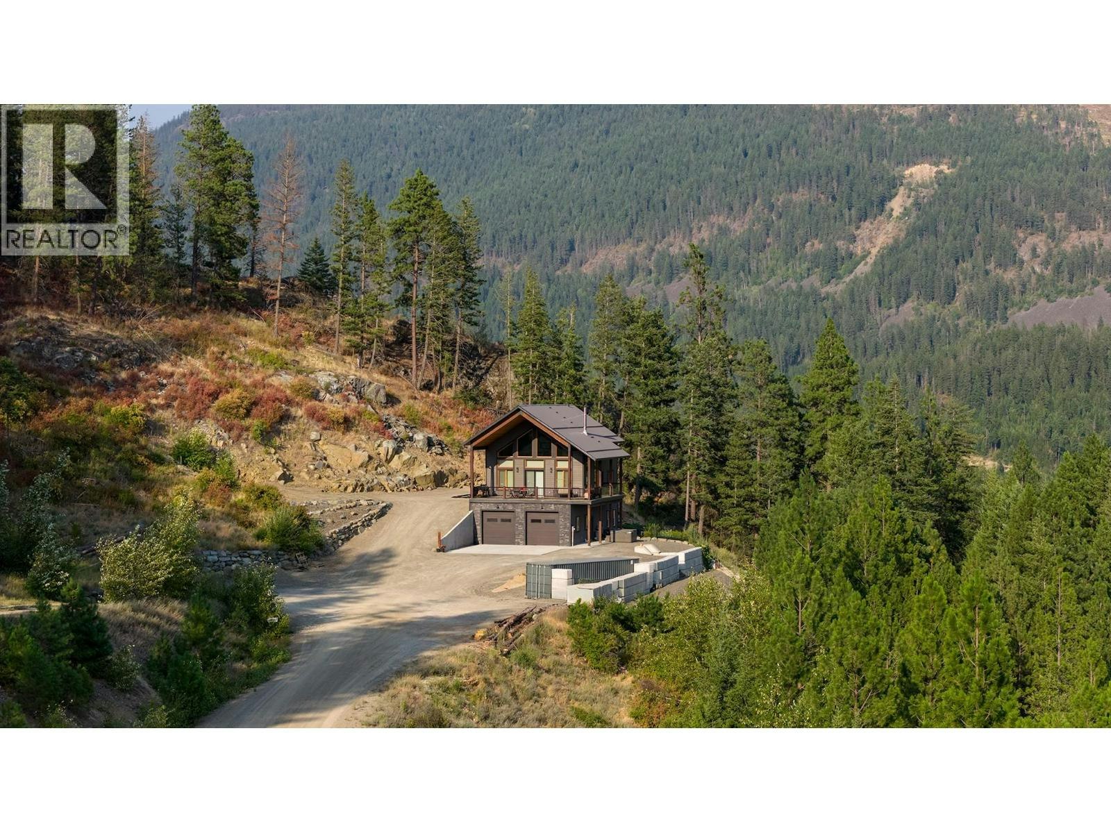 3820 Sun Ridge Road, Erickson, BC, V0B 1G1