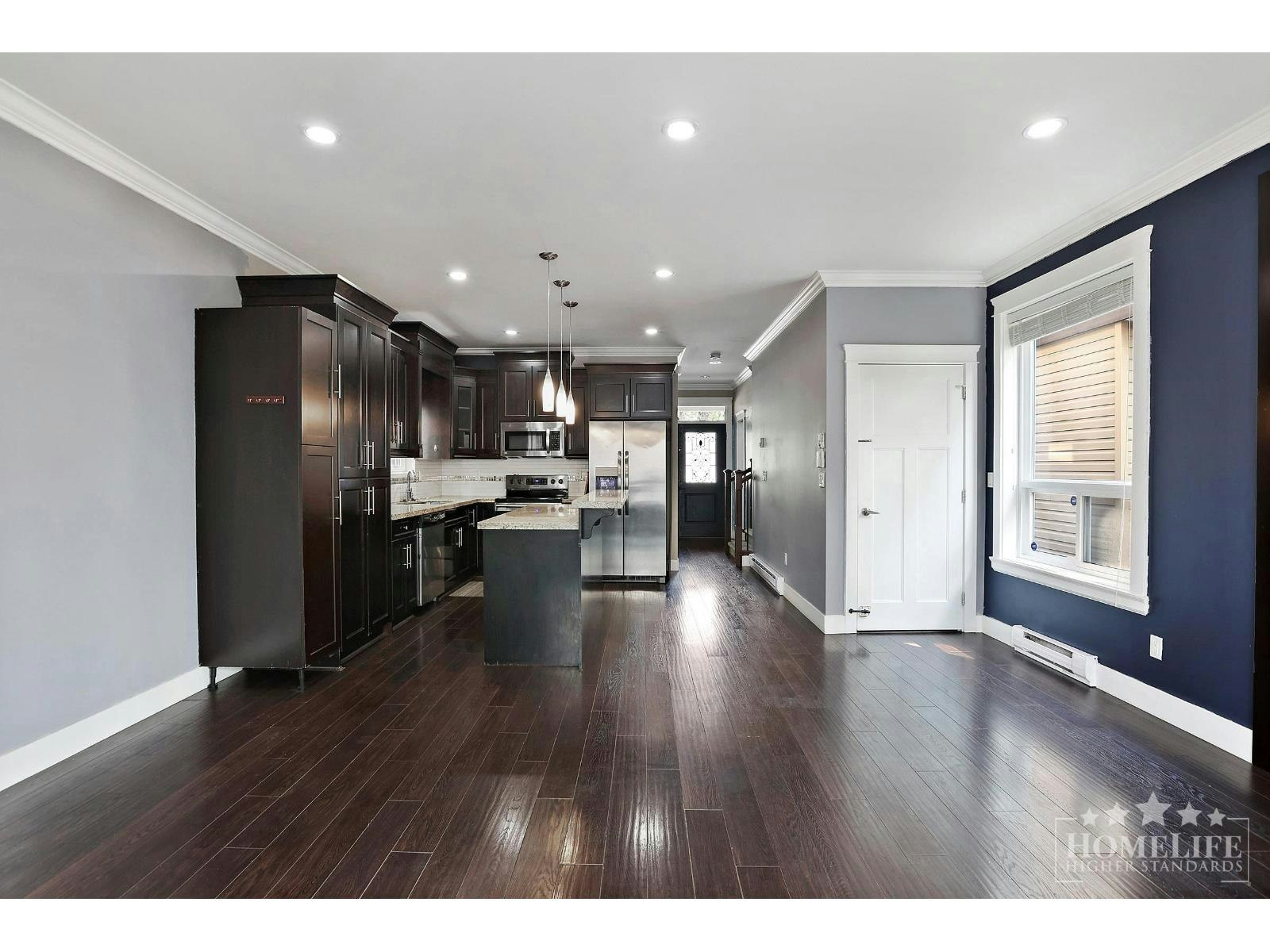 Upper House-12970 60 Avenue, Surrey, BC, V3X 2L5 - 12