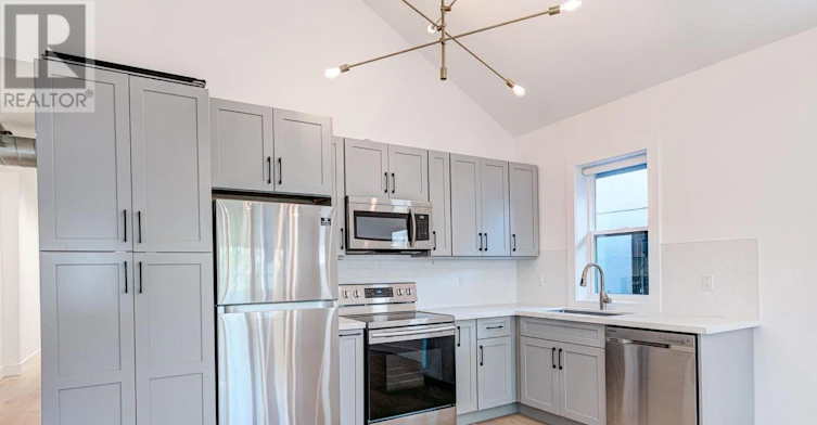 MAIN-87 Hammersmith Avenue, Toronto, ON, M4E 2W3 - 6