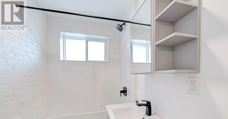 MAIN-87 Hammersmith Avenue, Toronto, ON, M4E 2W3 - 17