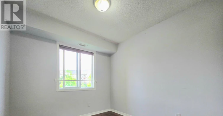 2-314 684 Room Warden Avenue, Toronto, ON, M1L 4W4 - 2