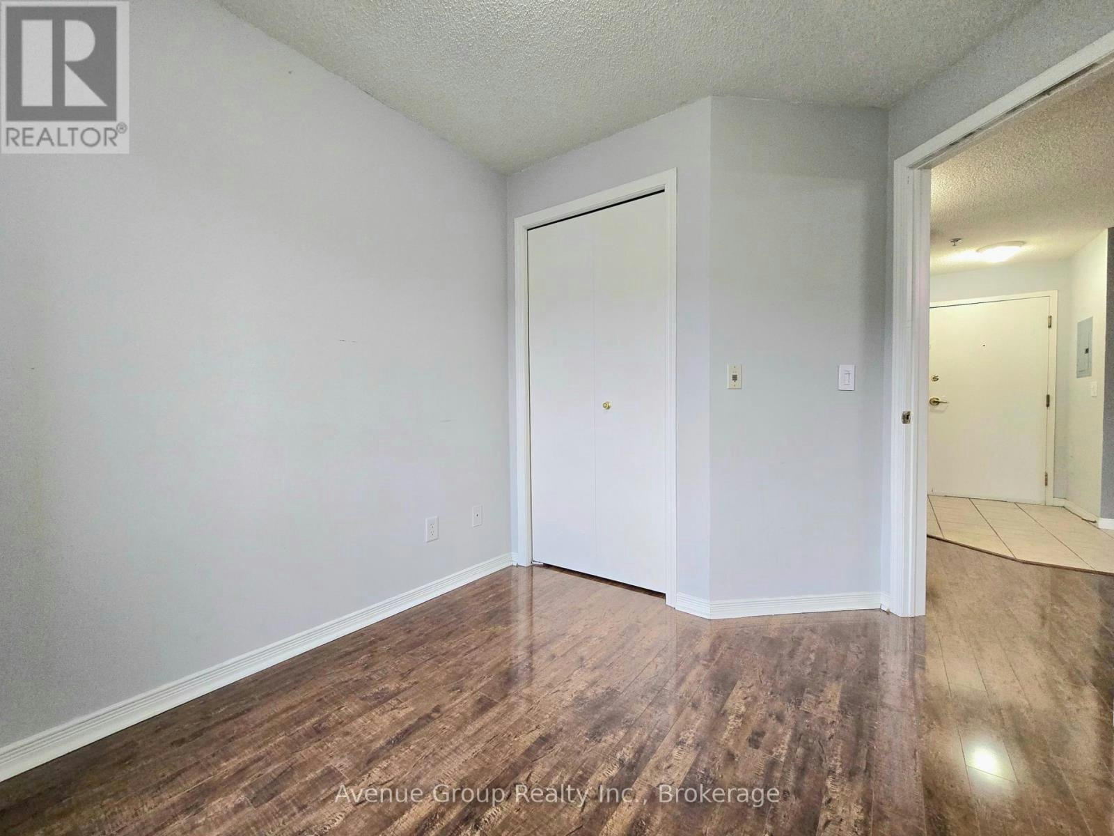 2-314 684 Room Warden Avenue, Toronto, ON, M1L 4W4 - 3