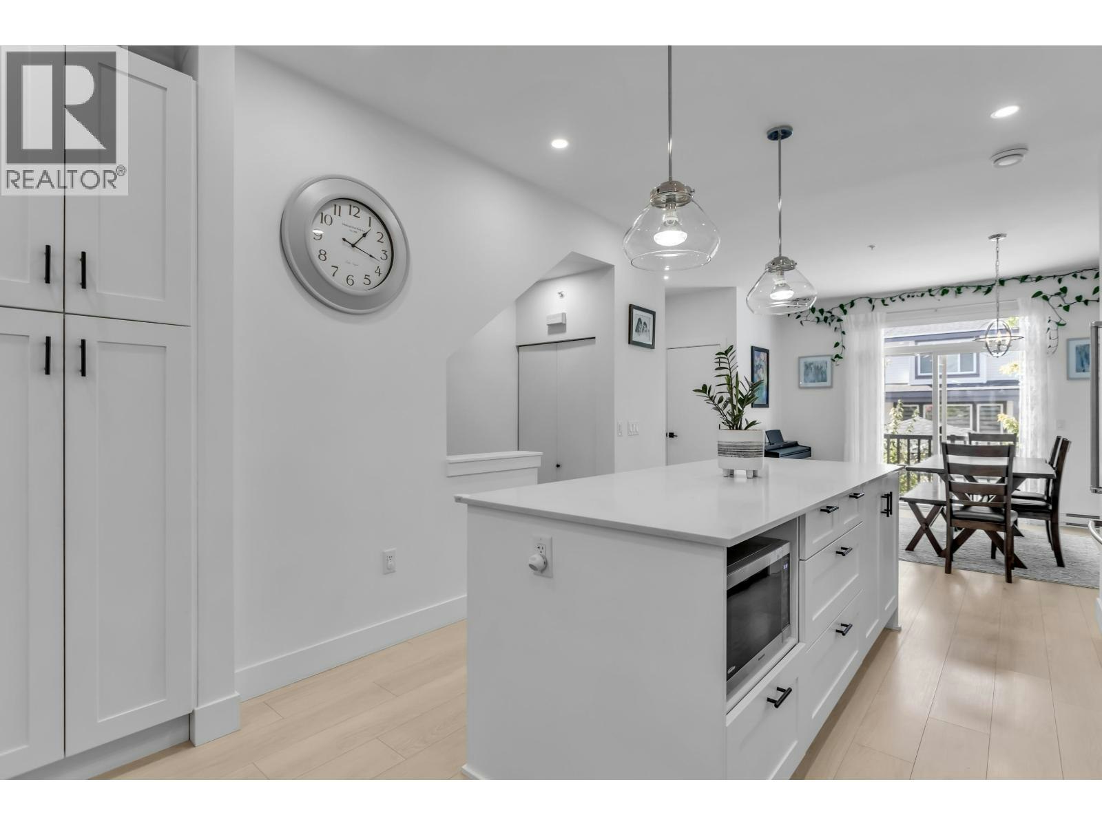 12-24021 110 Avenue, Maple Ridge, BC, V2W 0J9 - 10
