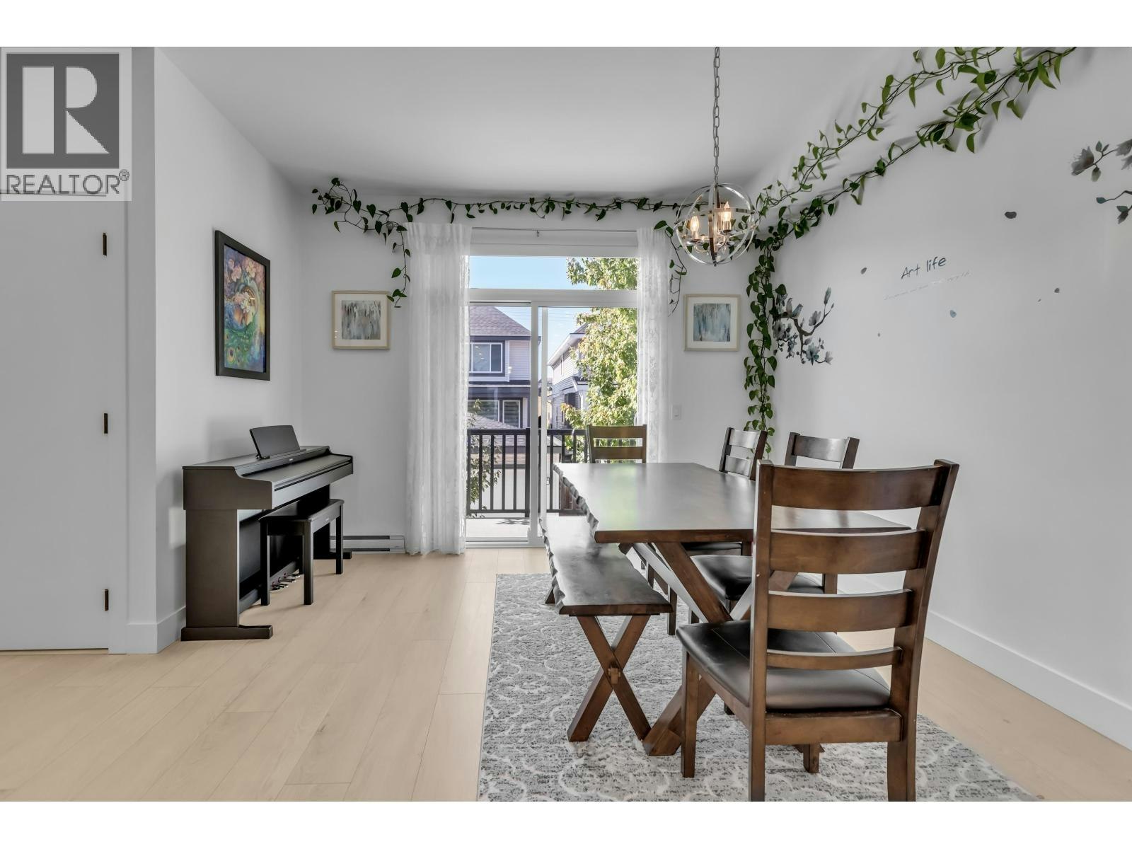 12-24021 110 Avenue, Maple Ridge, BC, V2W 0J9 - 15