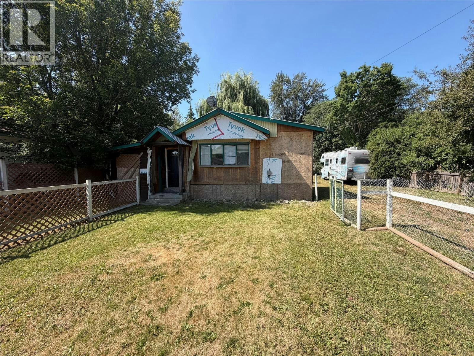 2076 Heighway Crescent, Lumby, BC, V0E 2G0