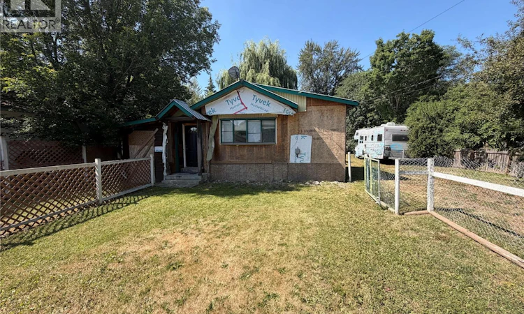 2076 Heighway Crescent