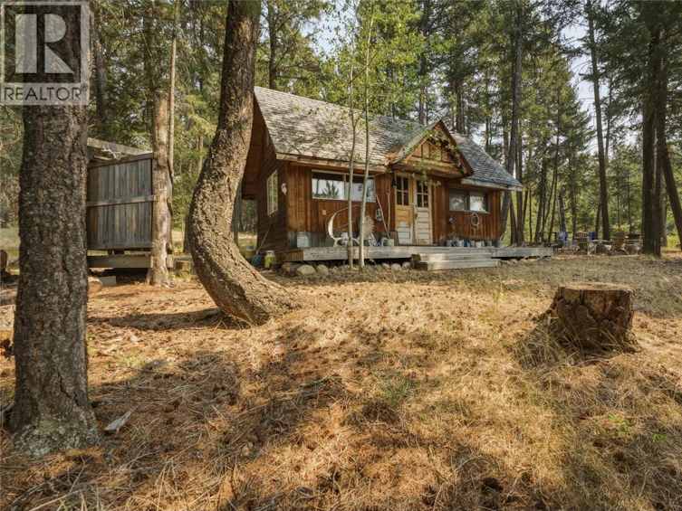 6716 Karjula Road, Falkland, BC, V0E 1W1