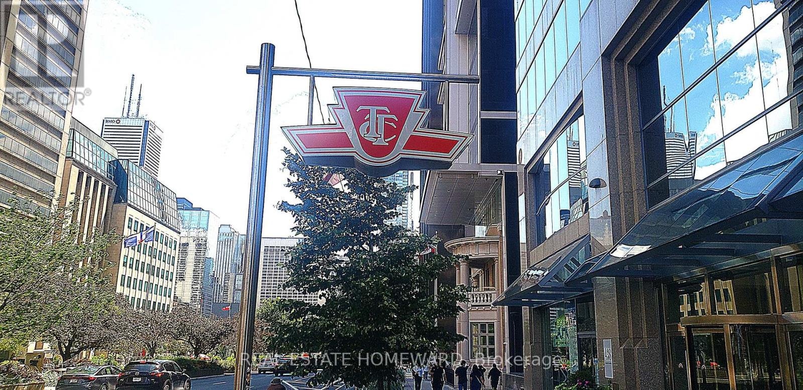 2010-426 University Avenue, Toronto, ON, M5G 1S9 - 22