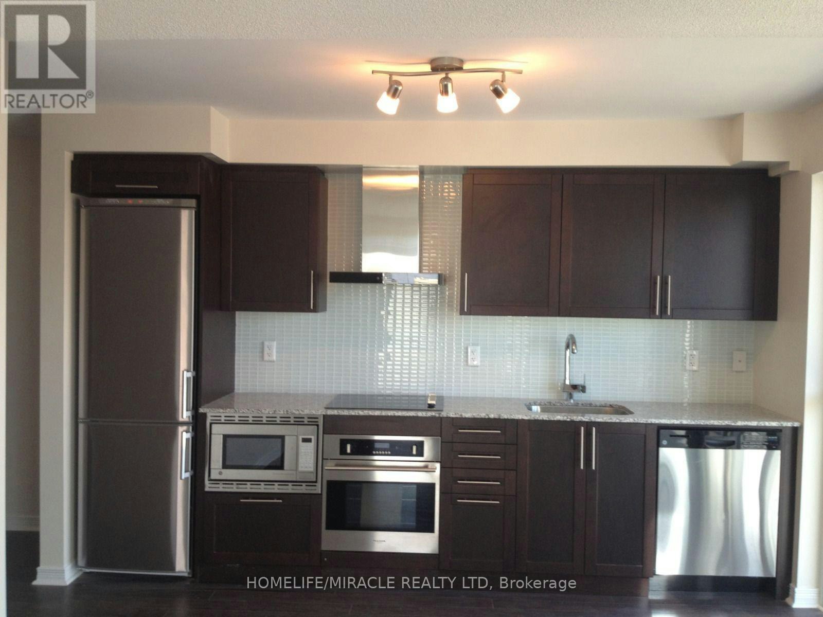 709-352 Front St WEST, Toronto, ON, M5V 0K3 - 2