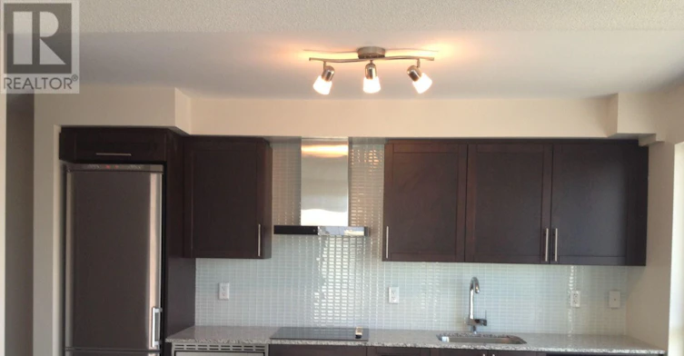 709-352 Front St WEST, Toronto, ON, M5V 0K3 - 2