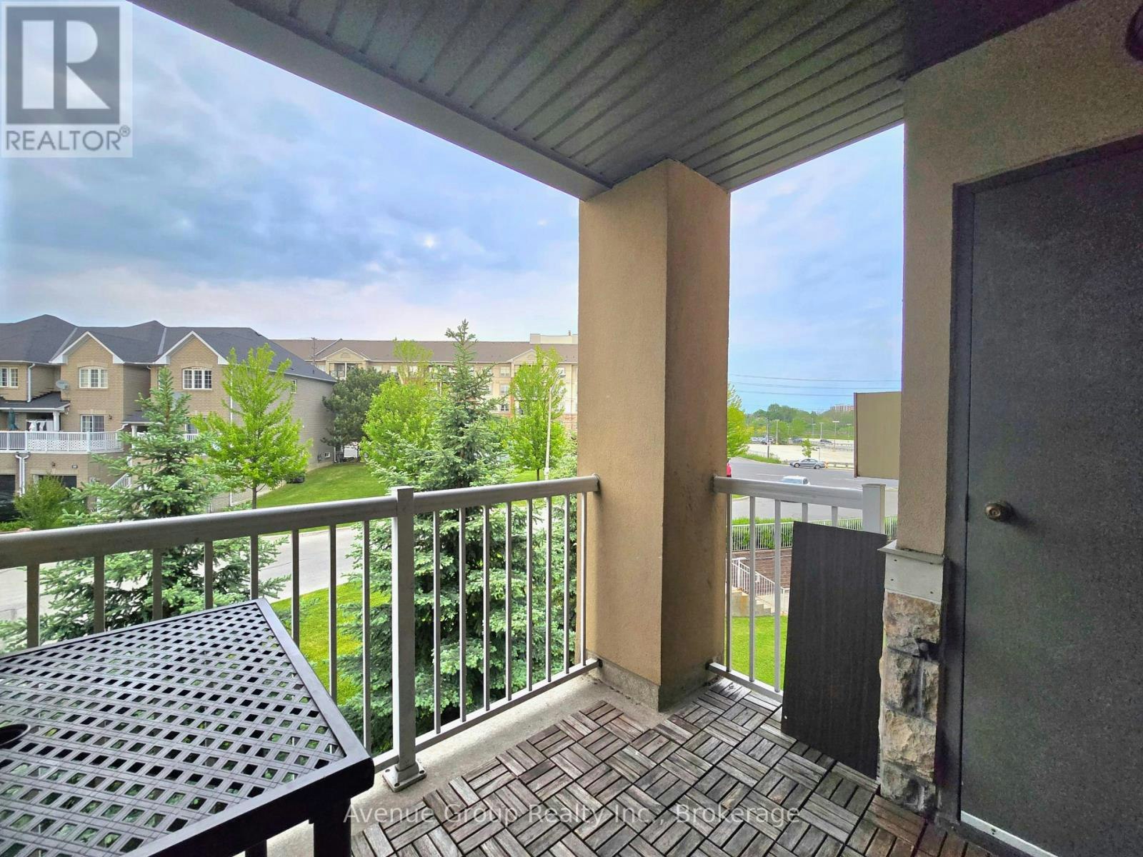 3-314 684 Room Warden Avenue, Toronto, ON, M1L 4W4 - 6