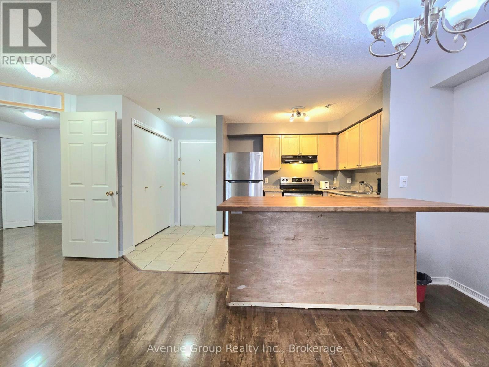 3-314 684 Room Warden Avenue, Toronto, ON, M1L 4W4 - 3
