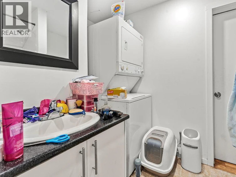2310 Greenfield Avenue, Kamloops, BC, V2B 4P4 - 24