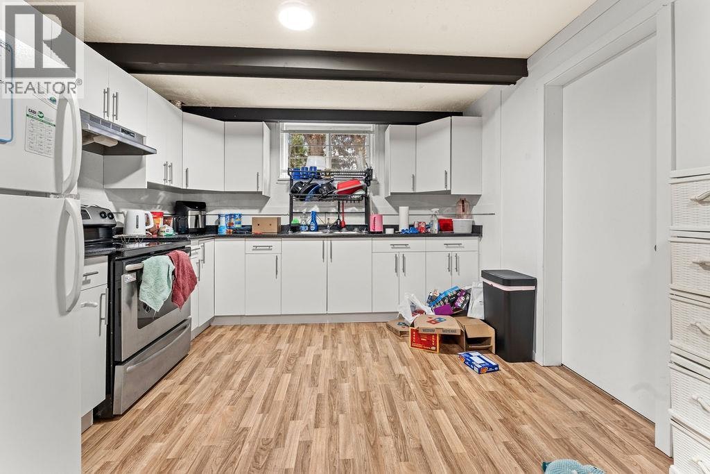 2310 Greenfield Avenue, Kamloops, BC, V2B 4P4 - 22