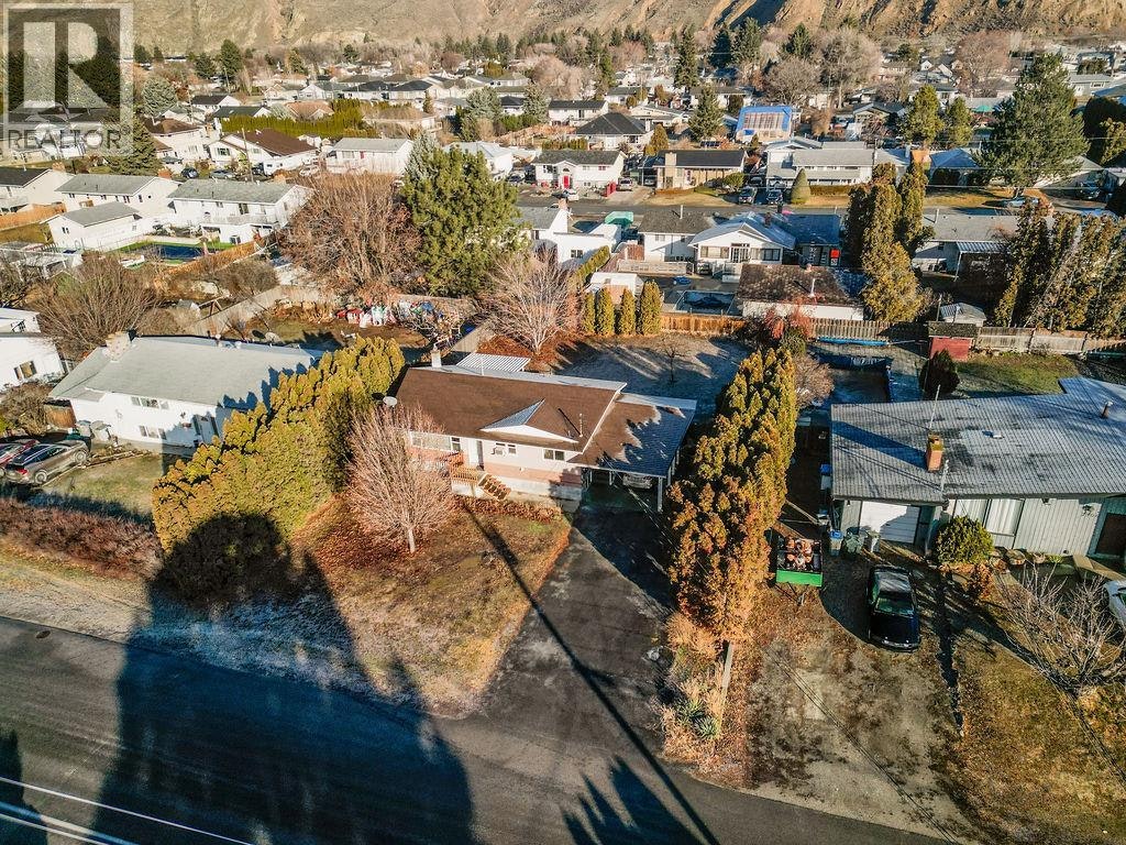 2310 Greenfield Avenue, Kamloops, BC, V2B 4P4 - 29