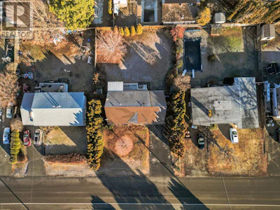 2310 Greenfield Avenue - 2