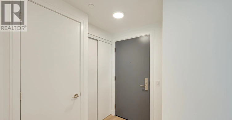 1601-86 Dundas Street E, Mississauga, ON, L5A 0B1 - 4