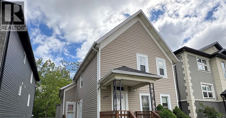 454 Crawford, Windsor, ON, N9A 5C4 - 2