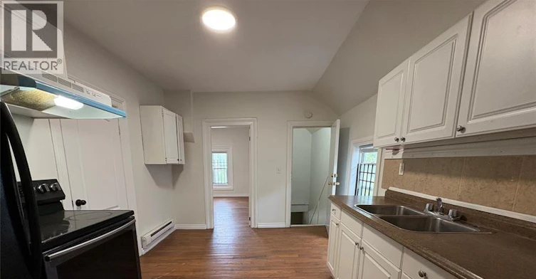 454 Crawford, Windsor, ON, N9A 5C4 - 8