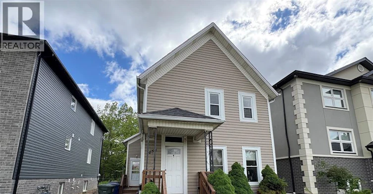 454 Crawford, Windsor, ON, N9A 5C4