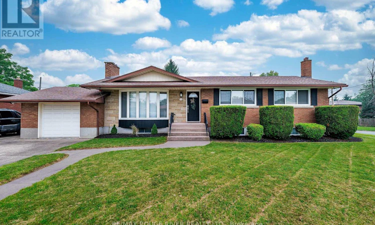 25 Clearview Heights