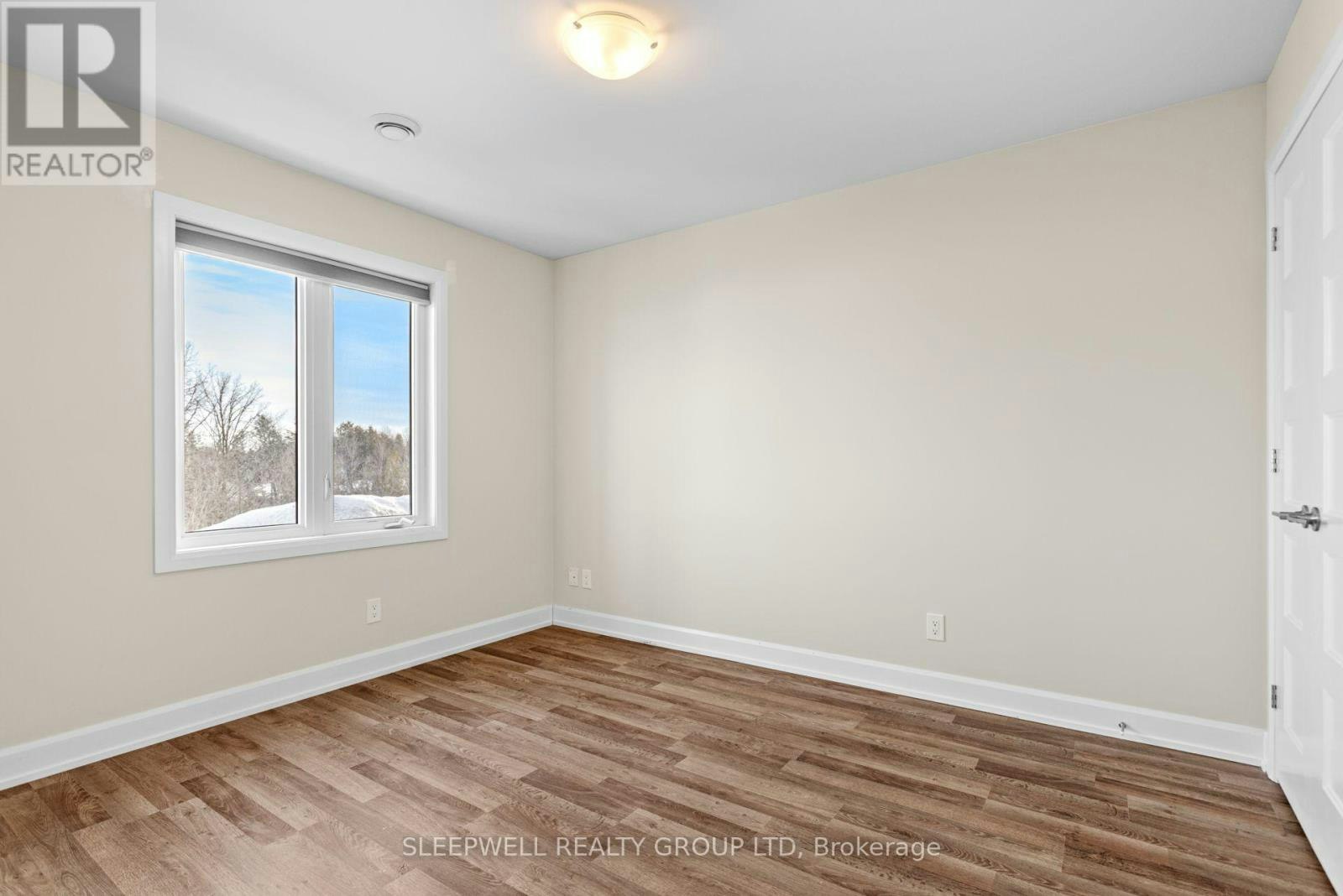 204-377 Solstice Crescent, Russell, ON, K0A 1W1 - 10