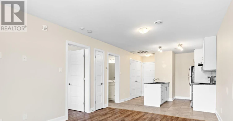 204-377 Solstice Crescent, Russell, ON, K0A 1W1 - 9