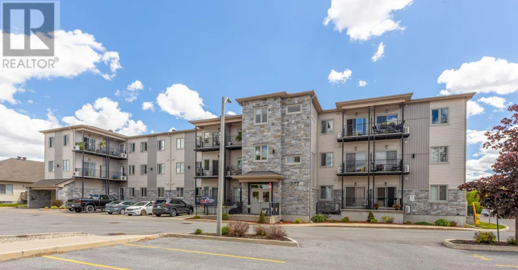 204-377 Solstice Crescent, Russell, ON, K0A 1W1
