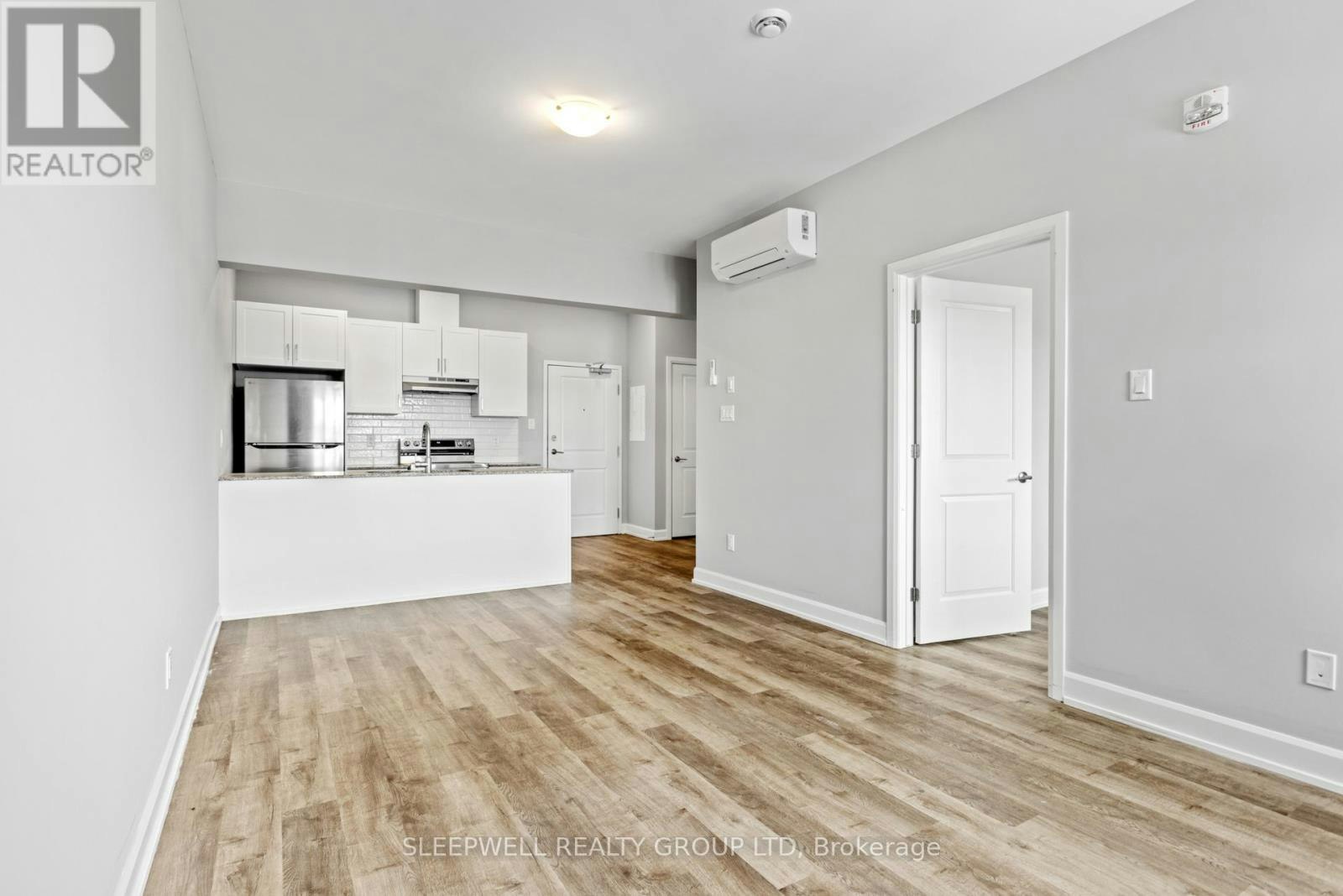 302-979 Russell Road NORTH, Russell, ON, K4R 0L9 - 8